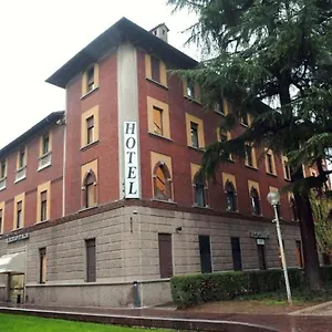 Nuovo Italia Otel