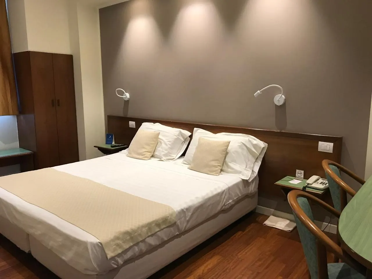 Hotel Albergo Anelli Lodi